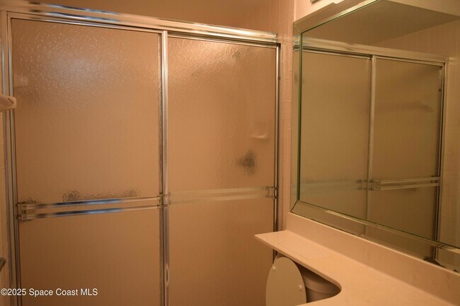 Building Photo - 2696 Yalta St NE