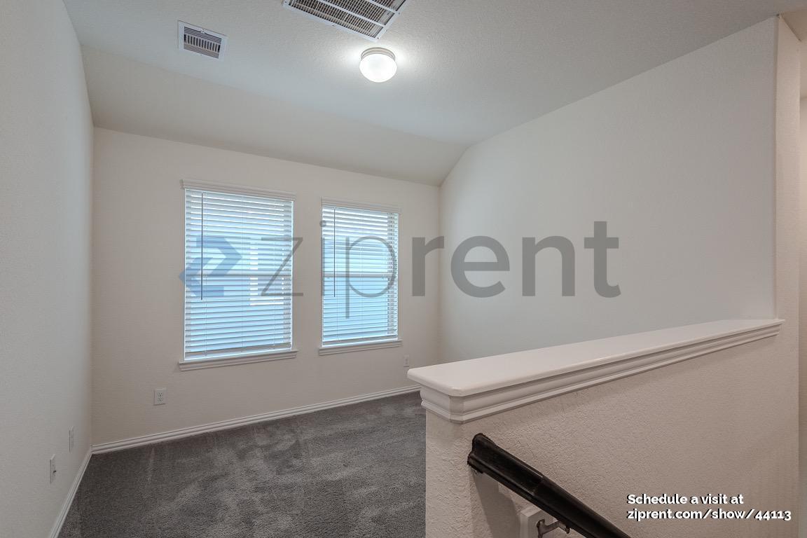 Building Photo - 711 Embercove Dr
