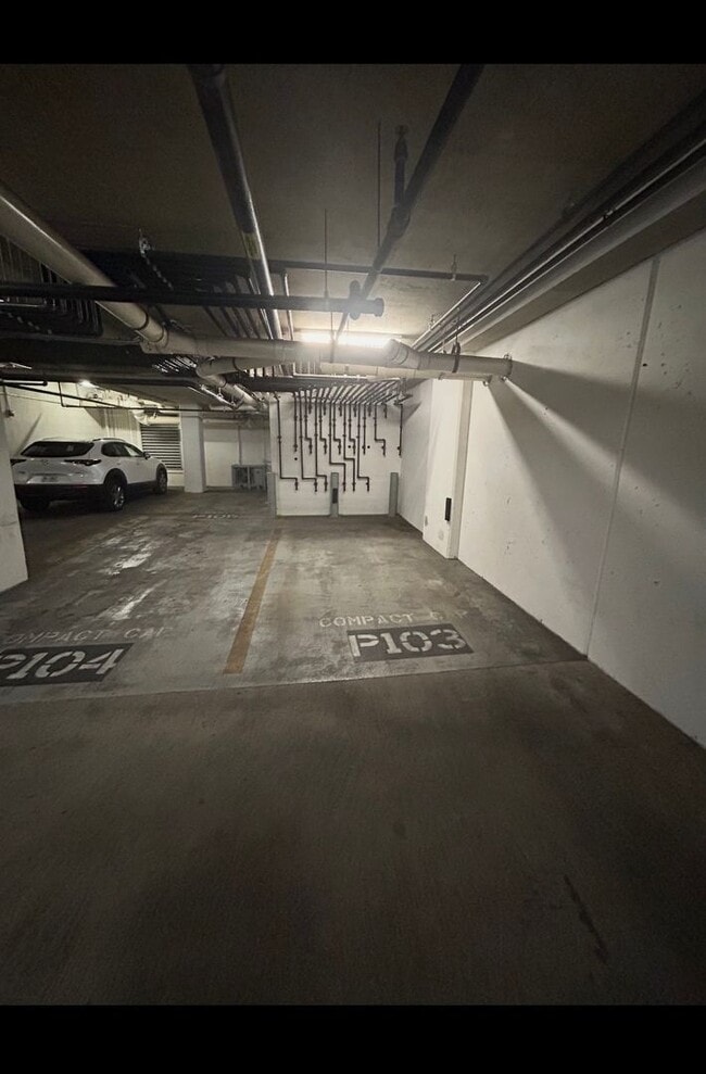 Building Photo - U St Condo | 2 Bed | 1.5 Bath | 975 Sf | Offsite Underground Parking Garage Available for Rent