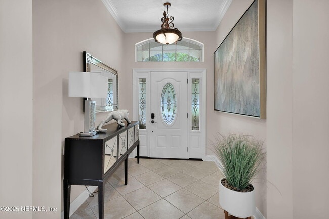 Building Photo - 526 Oakmont Dr