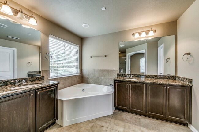 Building Photo - 6509 Rutherford Rd