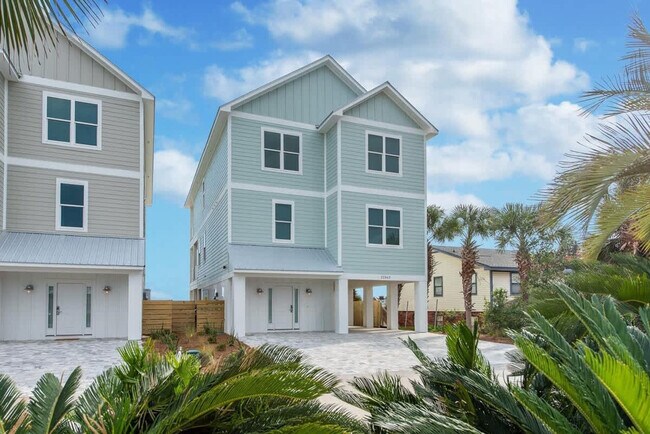Building Photo - 22343 Front Beach Rd