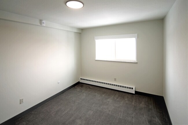 Bedroom 2 - 970 North St