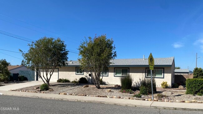 Primary Photo - 2277 Caldwell Ave