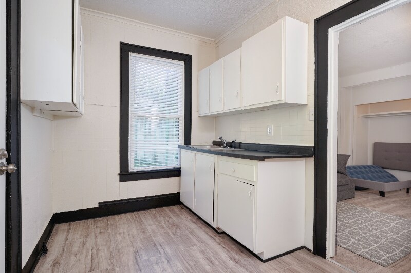 Building Photo - 316 Market Dr