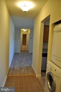 Building Photo - 6091 Majors Ln