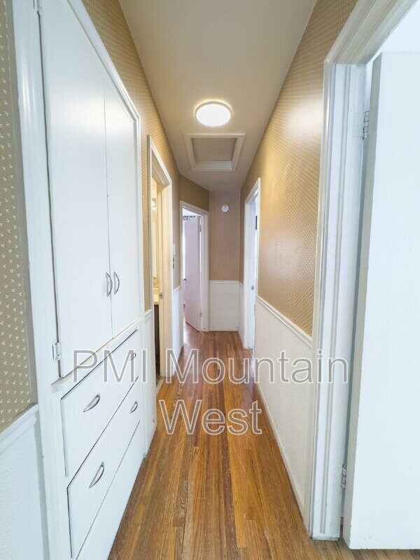 Building Photo - 2141 S 1700 E