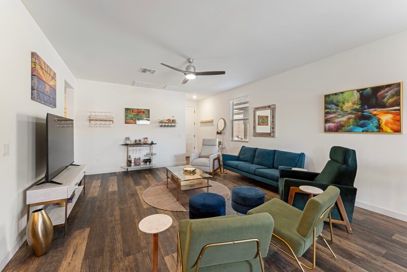 Building Photo - 9324 N Agave Gold Rd