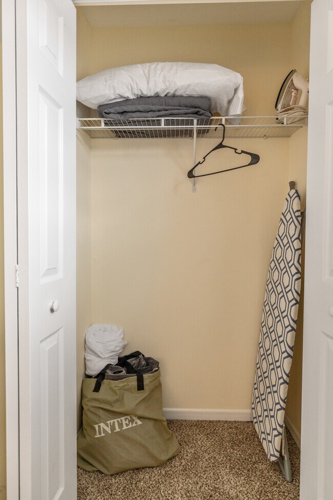 Building Photo - 276 Broad St