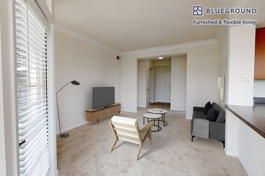 Building Photo - 1299 Corporate Dr