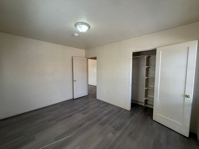 Building Photo - 2 Bedroom Single Story Home Available Near San Mateo Blvd NE & Constitution Ave NE!
