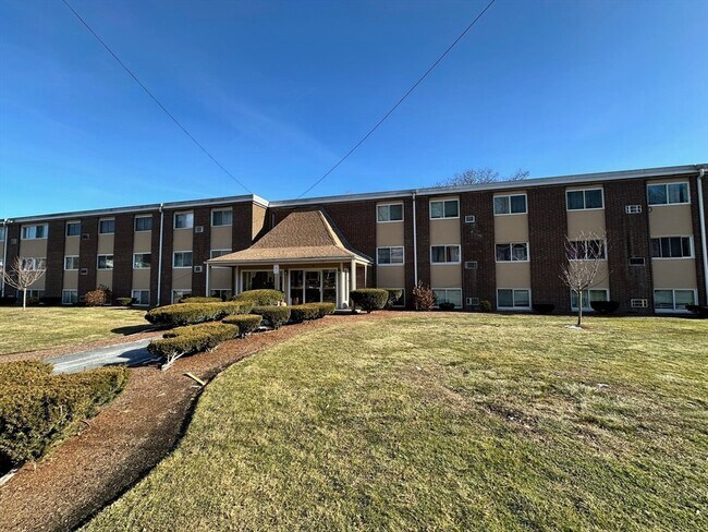 Building Photo - 26 Willis St