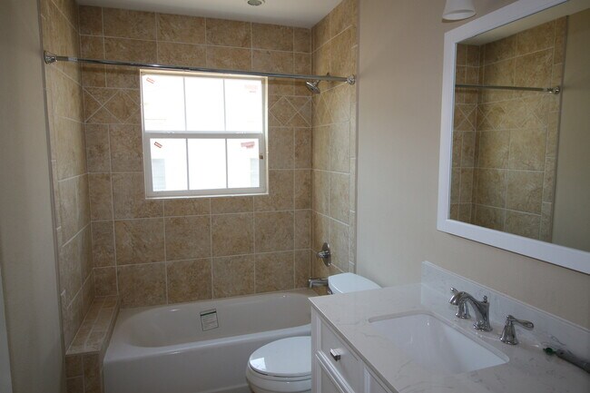 Building Photo - 4012 Boyd Ave
