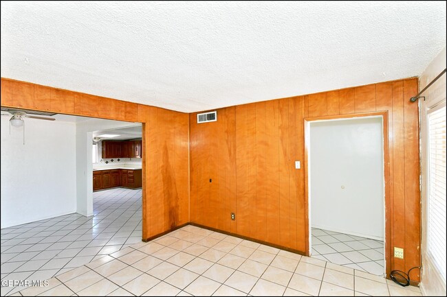 Building Photo - 7817 Caliche Dr