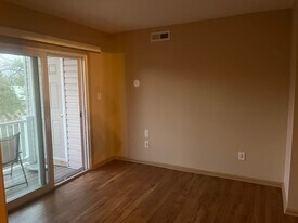 Building Photo - 1017 Shepherds Way