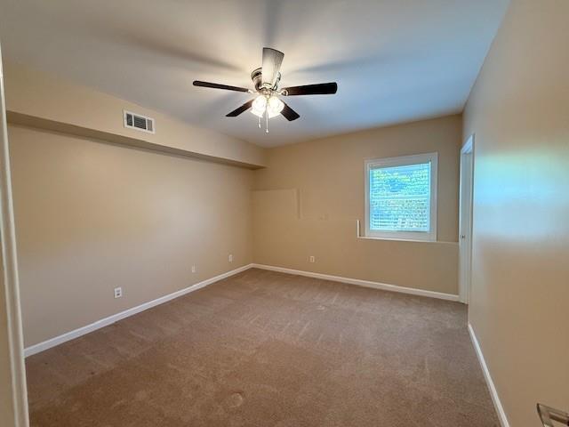 Building Photo - 4005 Regal Oaks Dr