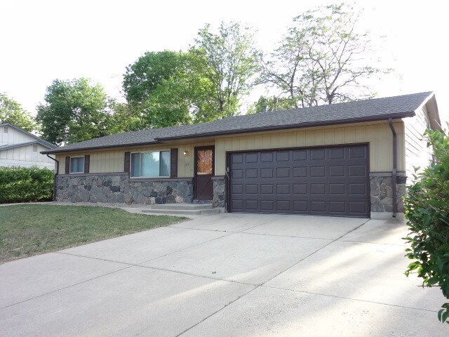 Primary Photo - 1117 Ponderosa Dr
