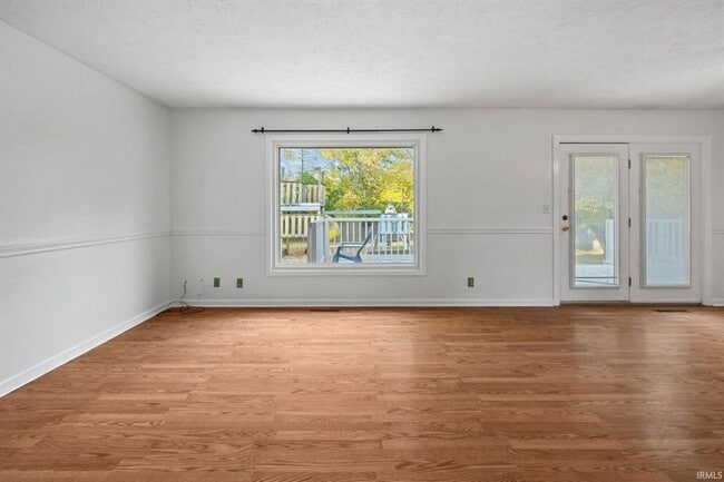 Building Photo - 4 BR Home in Bar Barry Heights