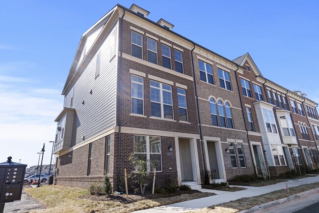 Building Photo - 20677 Williamsport Pl