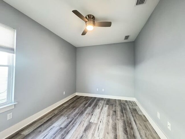 Building Photo - Palm Heaven Click Apply Now for more information