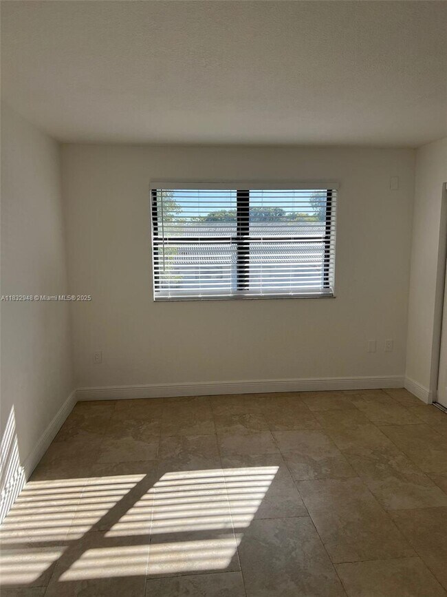 Building Photo - 7110 NW 179th St