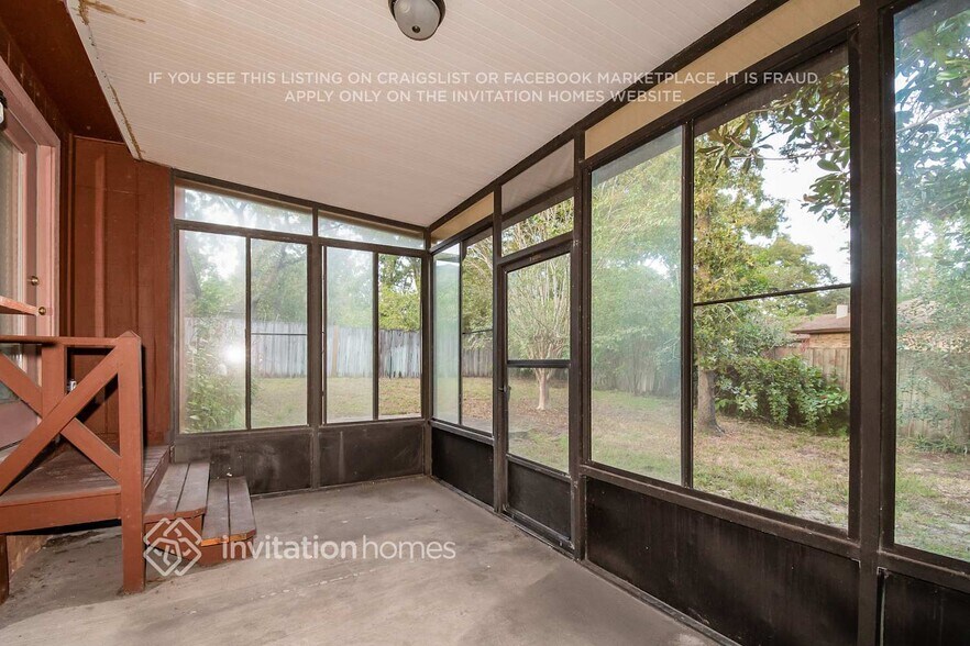 Building Photo - 4123 Dawnridge Rd E