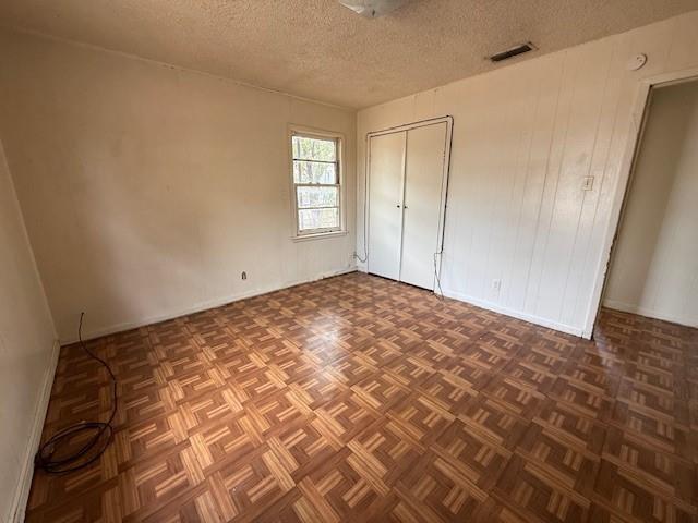 Building Photo - 5457 Questa Dr