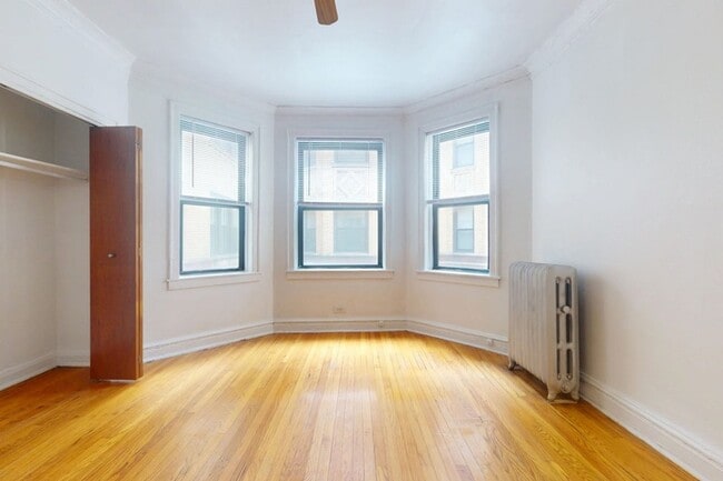 Floorplan - 5415 S. Woodlawn Avenue