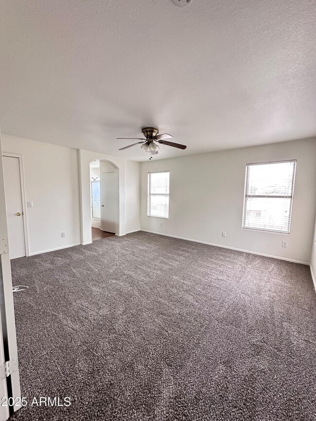 Building Photo - 1782 E Del Rio St