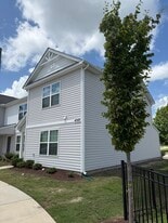 Building Photo - 4101 Laurel Ridge Dr