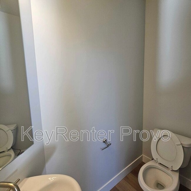 Building Photo - 1297 Dawes Wy