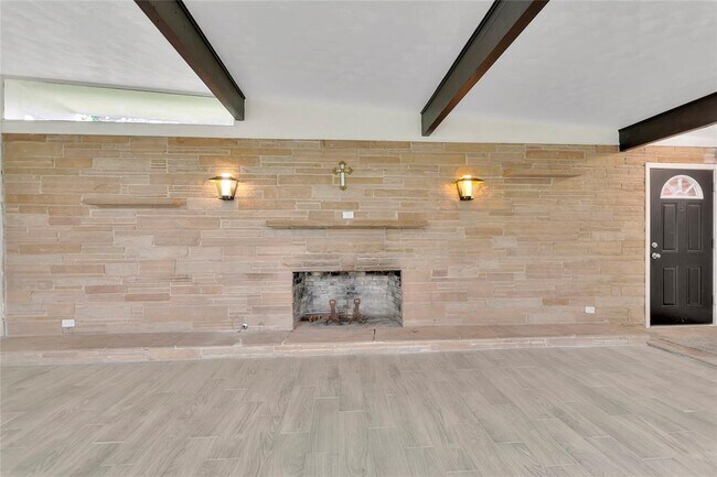 Building Photo - 9010 Freeland St