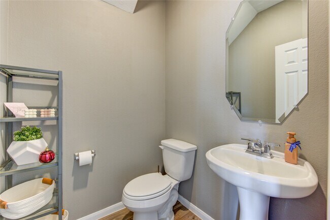 Building Photo - 6706 Hobby Wind Ridge Dr