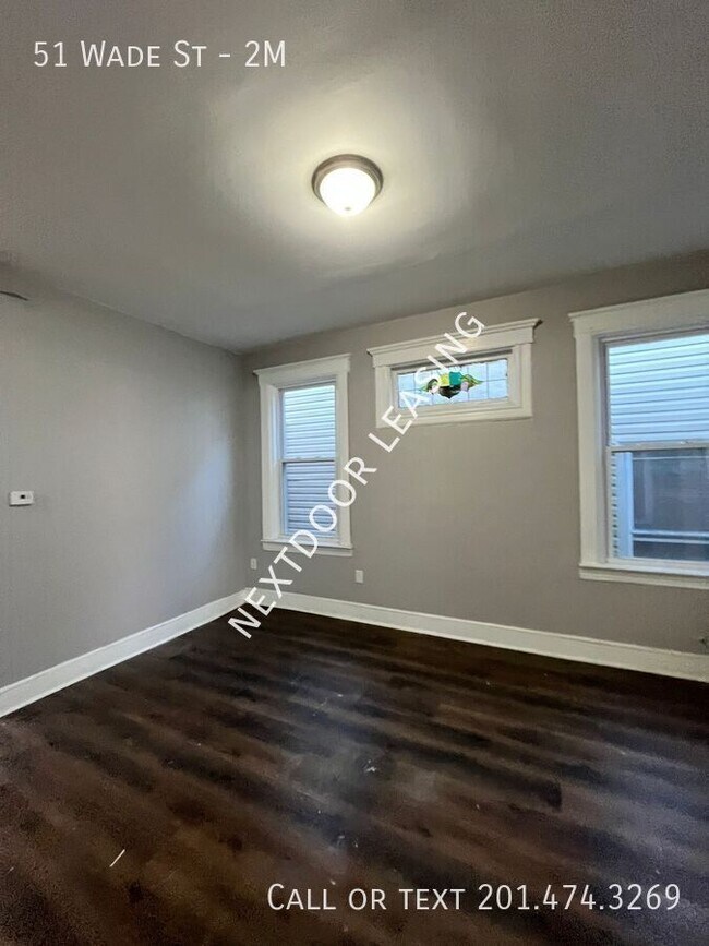 Building Photo - 51 Wade St