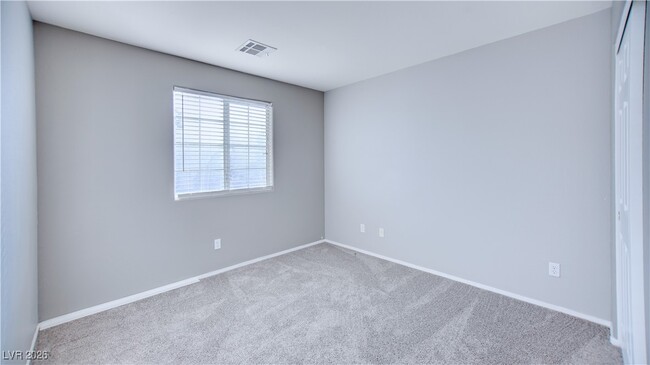 Building Photo - 9773 W Overlook Ridge Ave