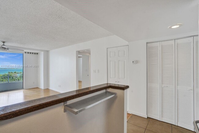 Building Photo - 770 Claughton Island Dr