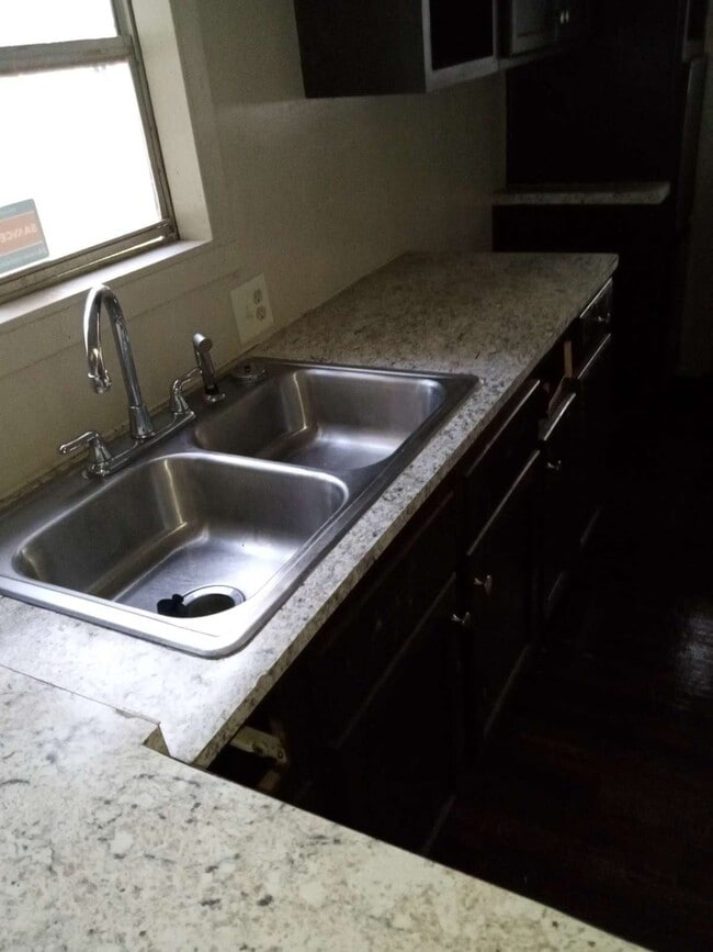 Building Photo - A Simple Home for You Available for Sale o...