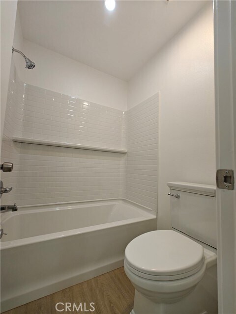 Building Photo - 4 Brookmont