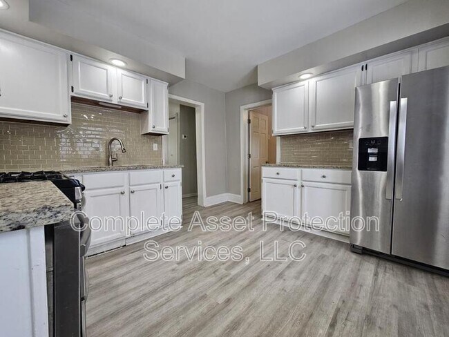 Building Photo - 2625 Cleveland St