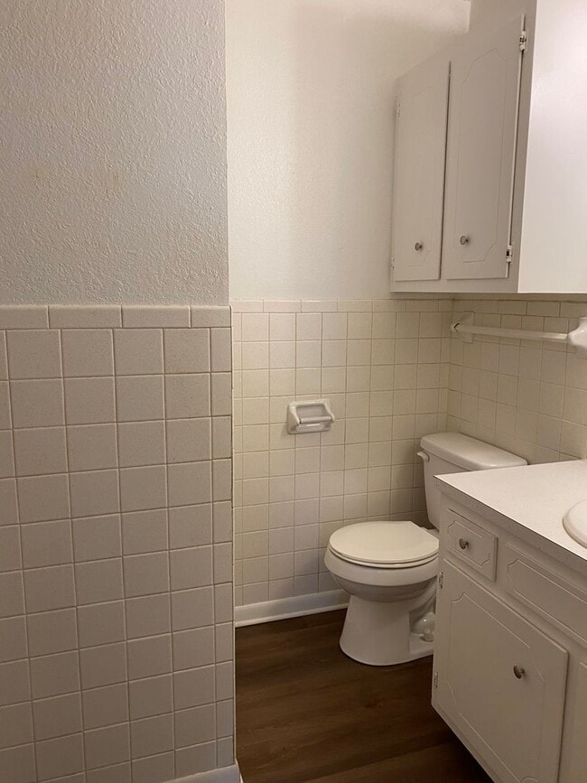 Building Photo - Eastside Single Family Home