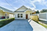 Building Photo - 16943 W Juneau St