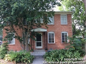 Primary Photo - 323 E Melrose Dr