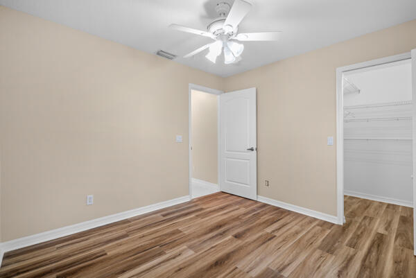Building Photo - 5777 NW Eskimo Cir