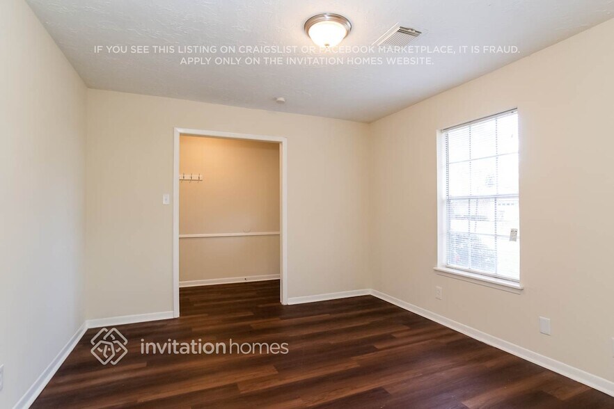 Building Photo - 23923 Spring Elms Dr