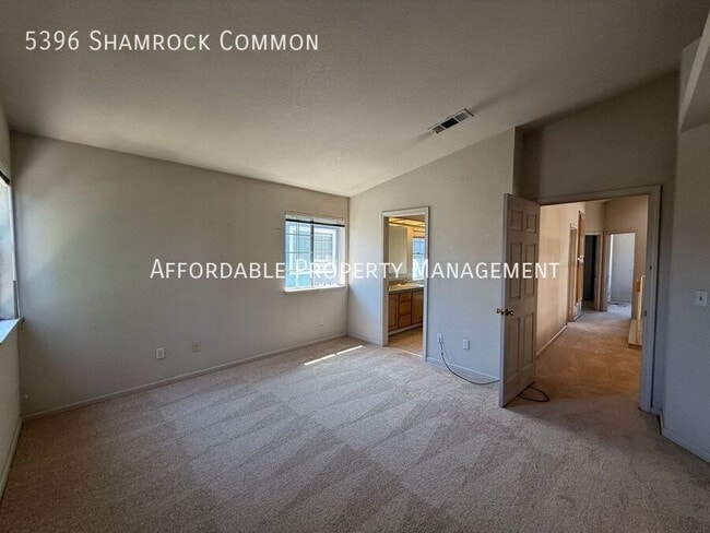 Building Photo - 5396 Shamrock Common