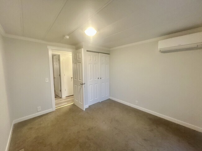 Building Photo - 8449 Moonlight Way