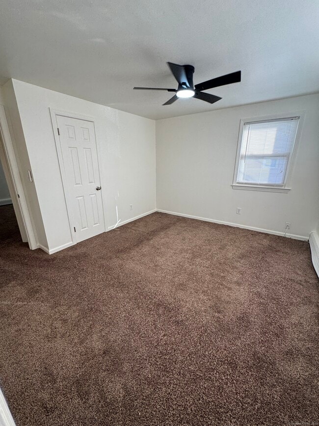 Building Photo - 37 Elizabeth Ann Dr