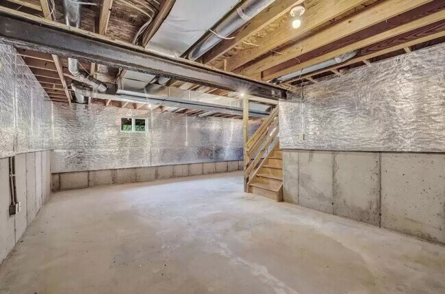 Building Photo - 2311 Adams Creek Dr