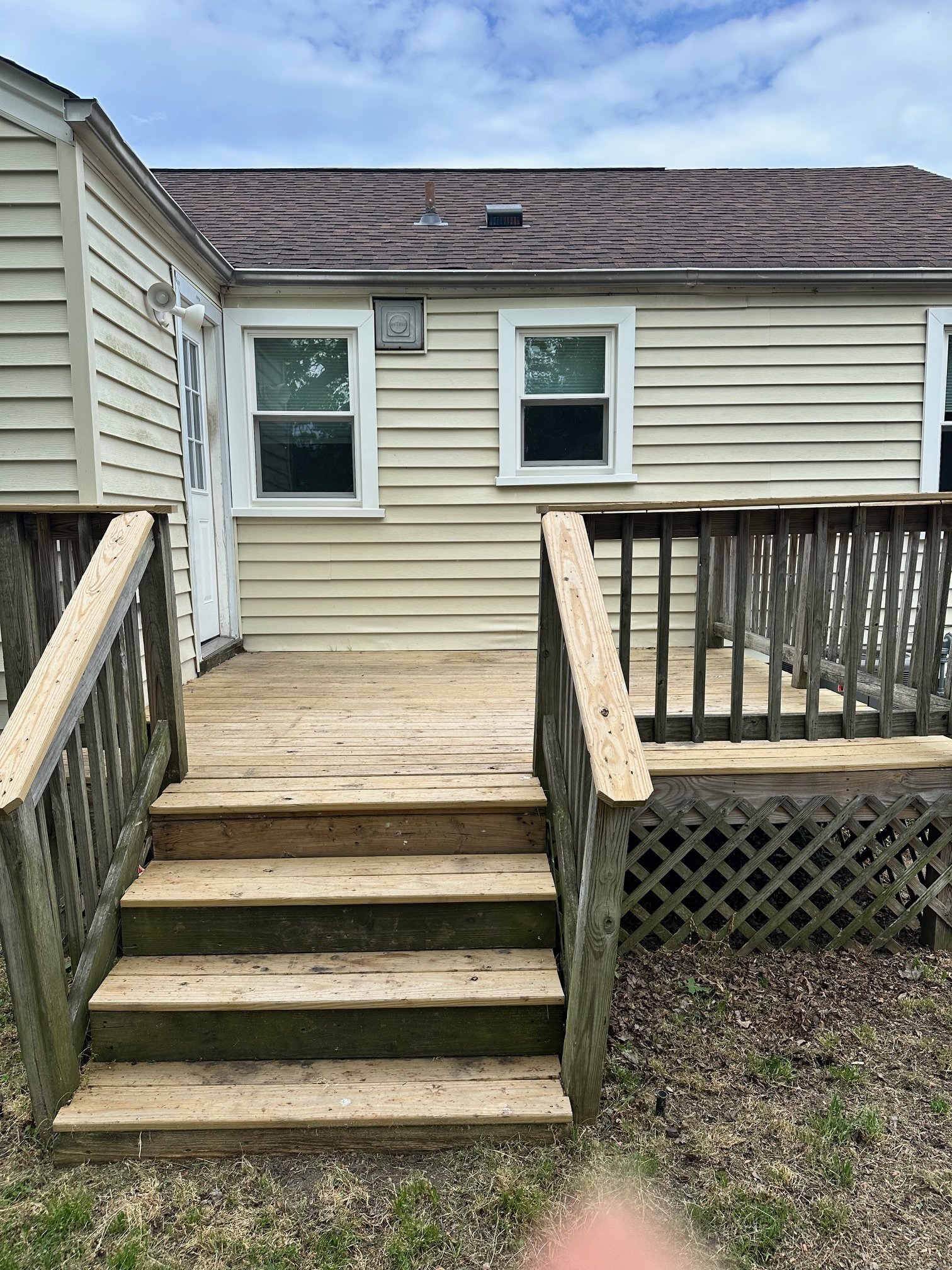 Building Photo - 9324 Phillip Ave