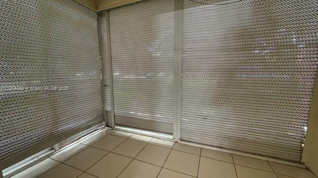 Building Photo - 4394 NW 9th Ave